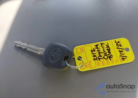 2012 Toyota Camry Le z USA, uszkodzony, nr VIN 4T1BF1FK6CU092181